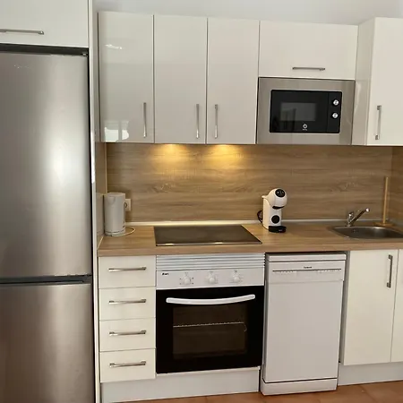 Red Apartament